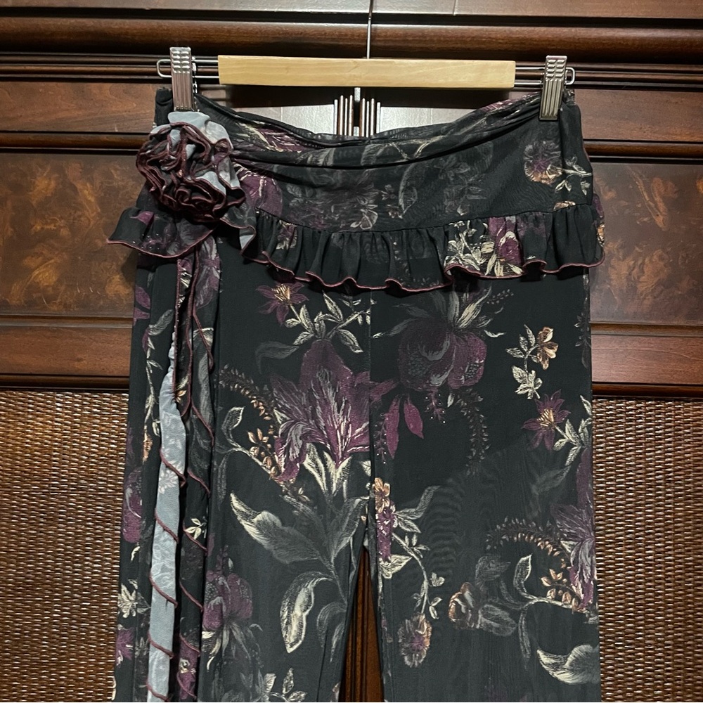 Free People Sheer Floral Black Flares‎ Pants Size S Comfortable Hippie Bohemian - Picture 13 of 15